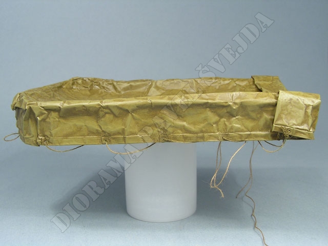 plachta4.jpg - Plachta po odma&scaron;těn&iacute; a opakovan&eacute;m n&aacute;střiku směs&iacute; XF-49 + XF-60.